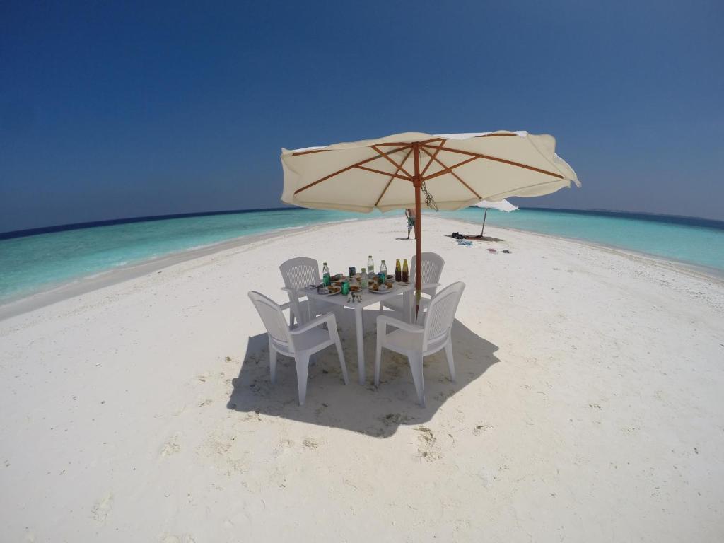 Isle Beach Inn Maldives Exterior foto